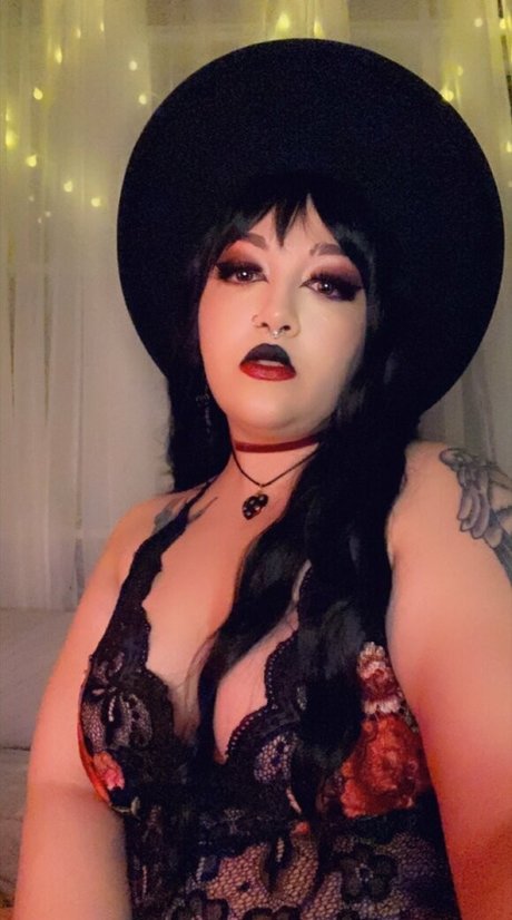 vivelavivienne sexy model picture