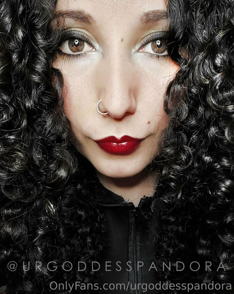 urgoddesspandora star naked img