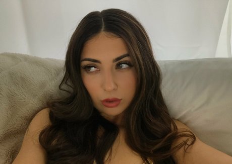 prrincess cherry pornstar img