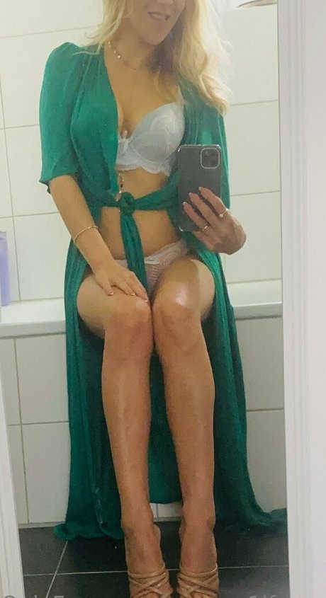 gay tube onlyfans exclusive photo