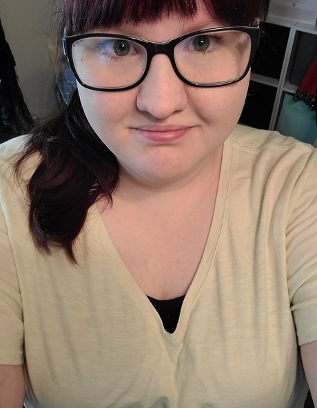 thictyphbbw model photo