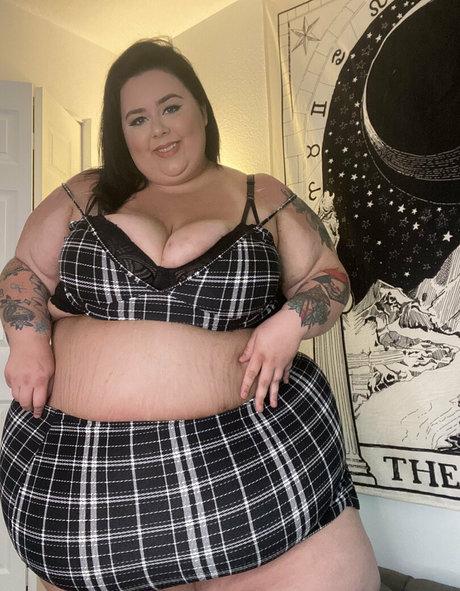 shemale masturbation onlyfans beautiful naked img