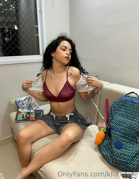 kforkhloe actress pic