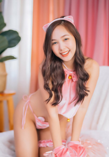 Nachpatcharawee Arjsalee nice star pic