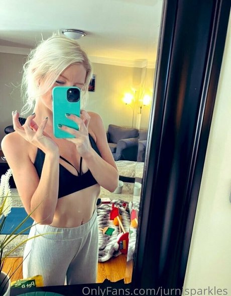 thick girls onlyfans pornographic picture