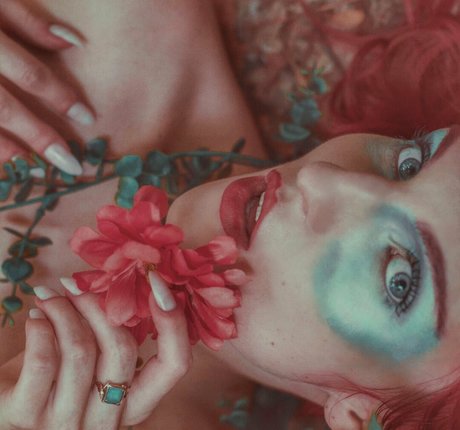 beautiful ladyboy onlyfans art naked img