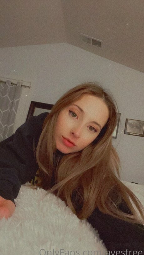 Avesfree star porn photos