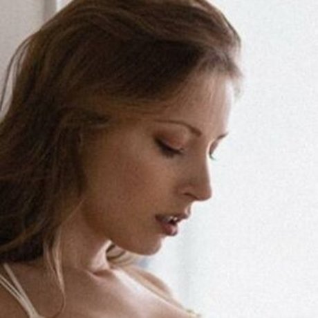 Miluxmilu model top image