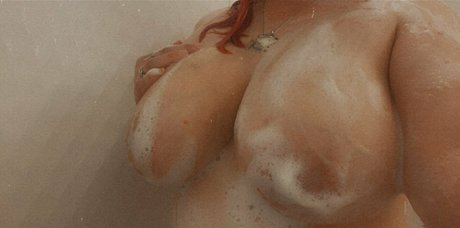 female influencer onlyfans sexy nudes image