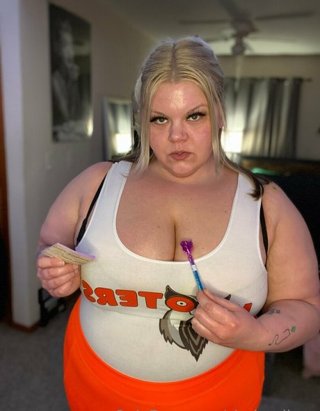 sinderellaxo pretty pornstar img