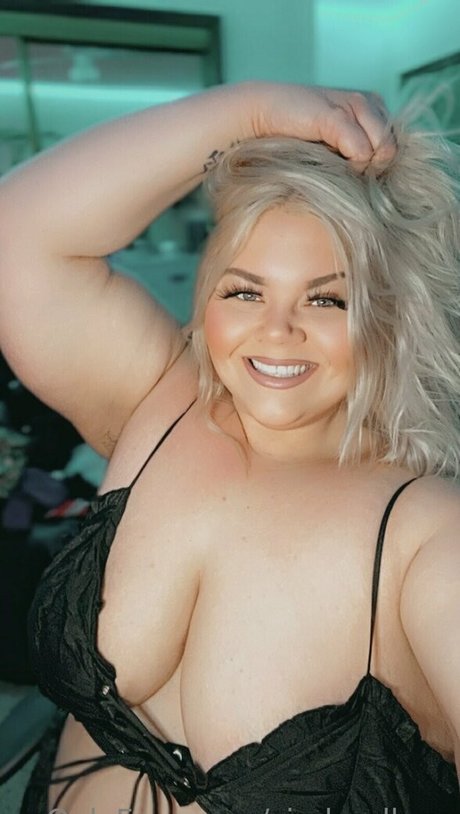 sinderellaxo adult star pics