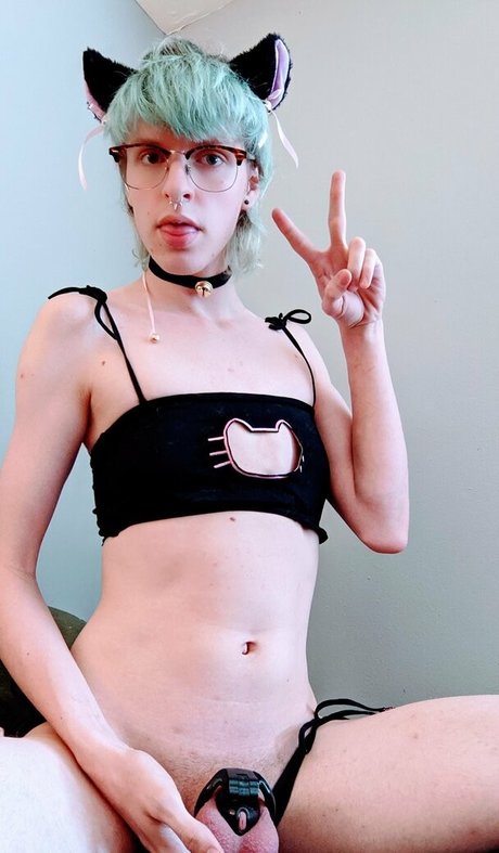 artemisaslut sex model photo