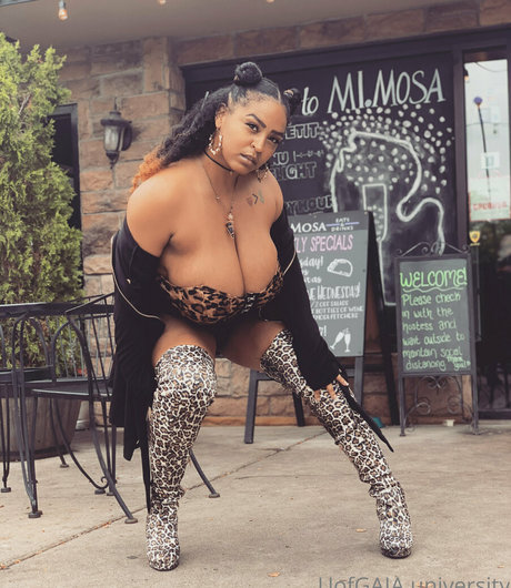 uofgaia star beautiful archive