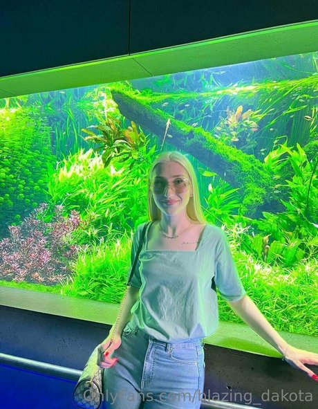 blazing dakota pornstar erotic gallery