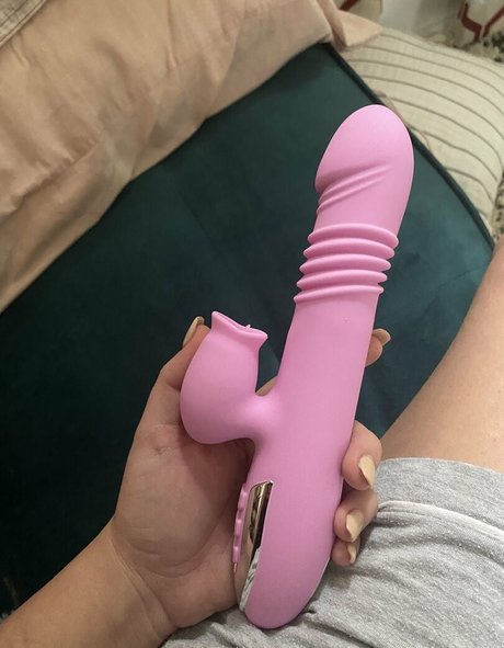 old lady onlyfans erotic galleries