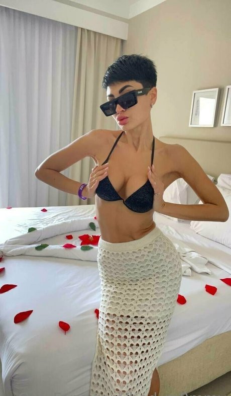 18 asian onlyfans perfect pics