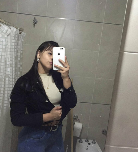 sofiaa21 pornstar nude img