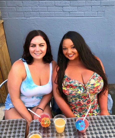 Jenn M model porn img