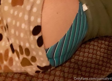 yamiahr4 model hd gallery