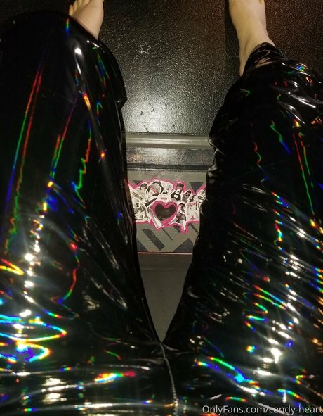 candy heart star erotic picture