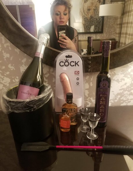 candy heart free model photo