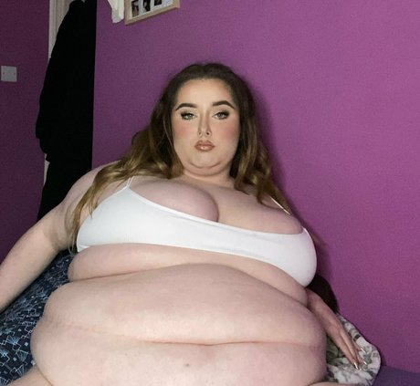 growing piggy1305 star sexy pics