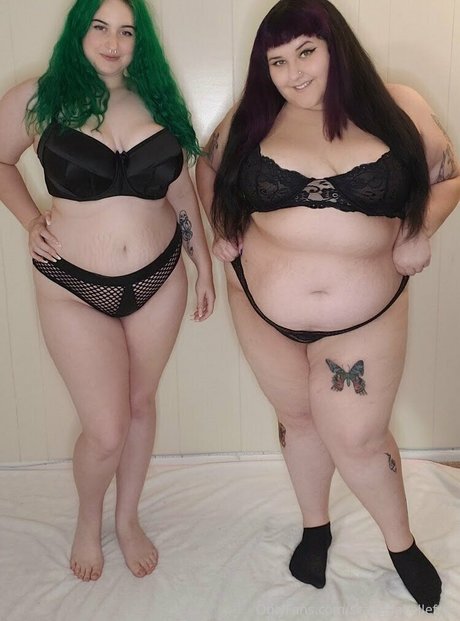 scarletlabellefree naked model pic