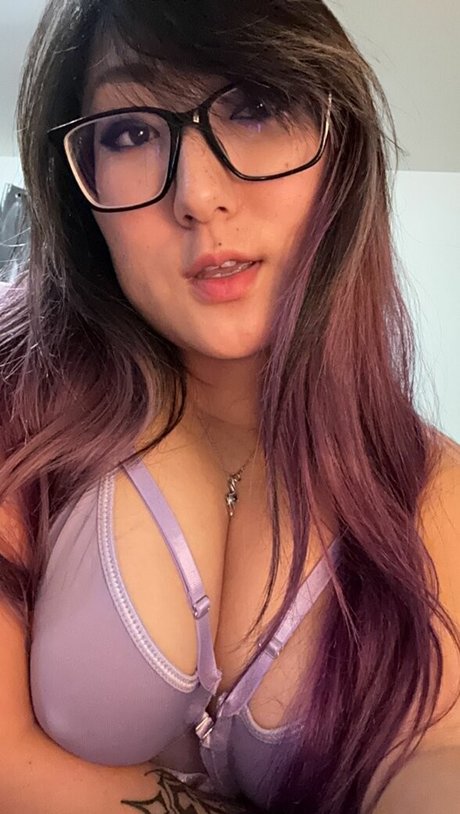 body onlyfans pornographic image