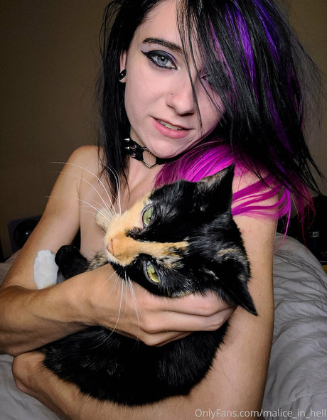 malice in hell model sexy galleries