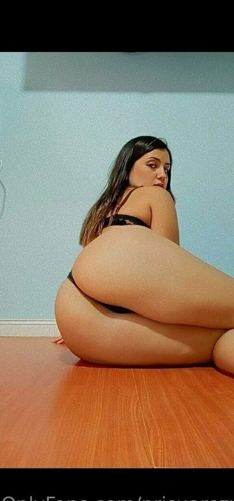 prisuarezx hot model pics