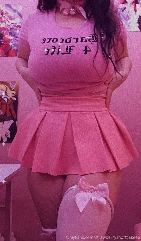 strawberryshortcakeee sex star photos