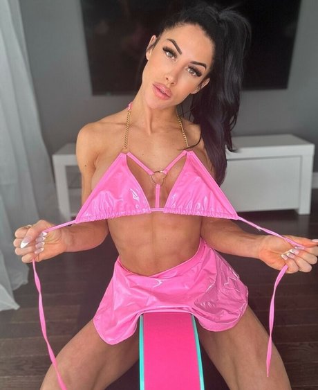 Marie Maxime model high quality images