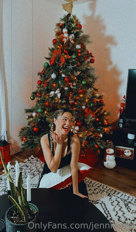 jenniereid model porn photos