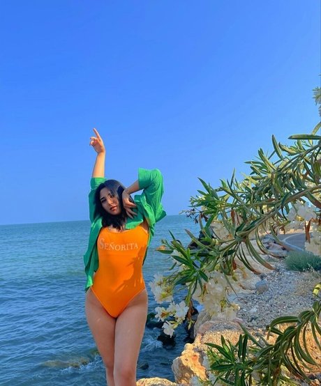 sareelle star exclusive galleries