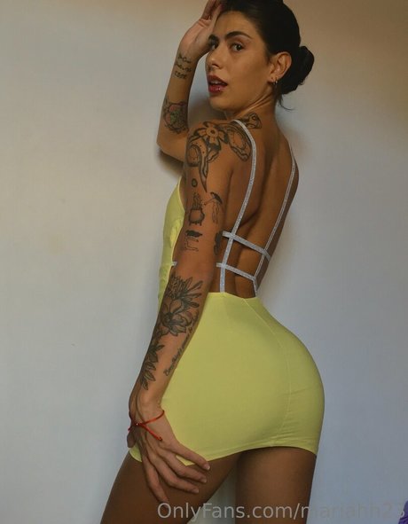 mariahh23 star porn archive