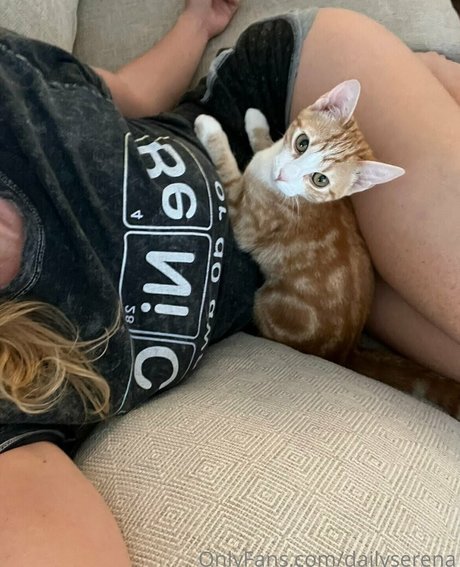 Dailyserena hot model archive