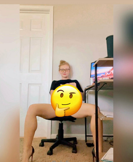 Dailyserena sex star photo