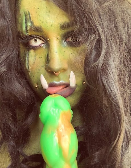 tiny onlyfans sex photos