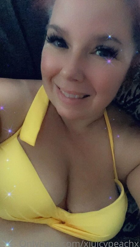 xjuicypeachx star sexy photo