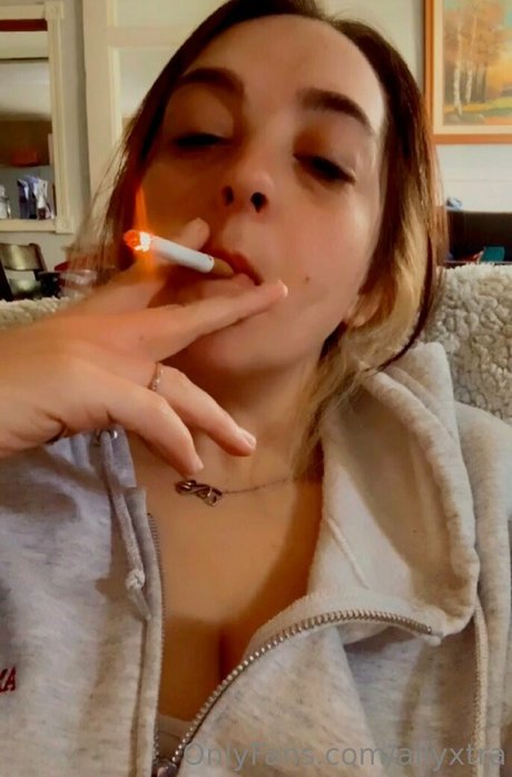 allyxtra model free photos