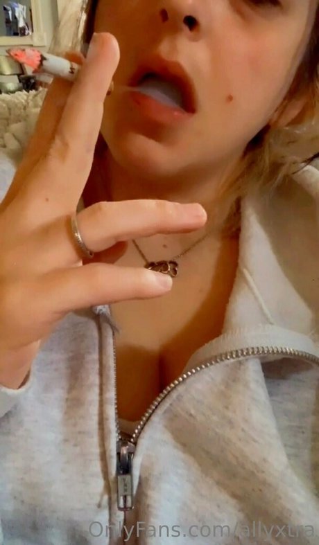 allyxtra pornographic actress pictures