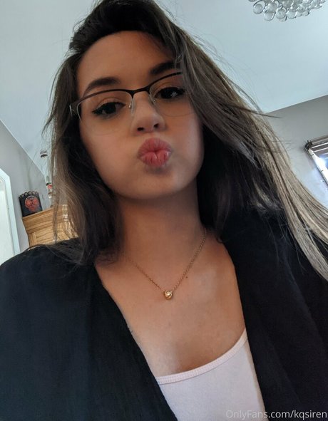 kqsiren star beautiful picture