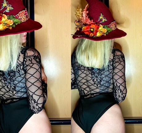 helamalibu naked model archive