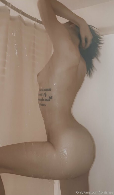 peachysheaa adult actress photo