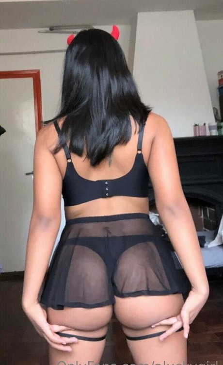 huge tits milf onlyfans sex image