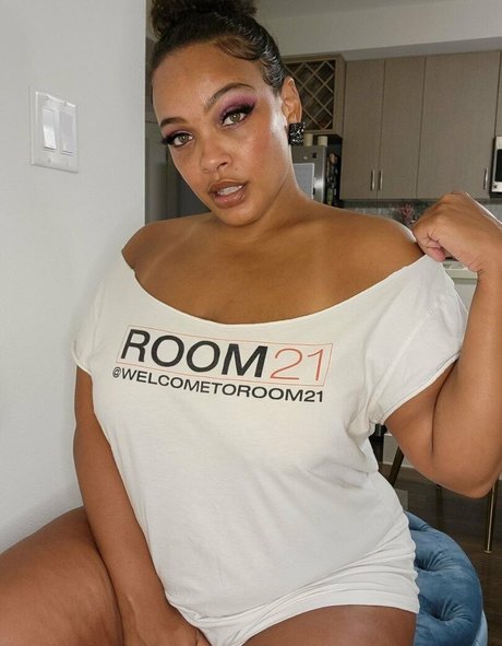 yettajobrown xxx star picture