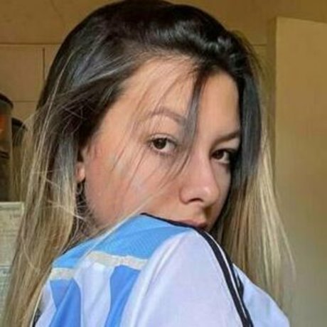 ambergoodhead naked actress photo