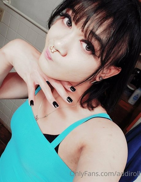 addiroll model erotic gallery