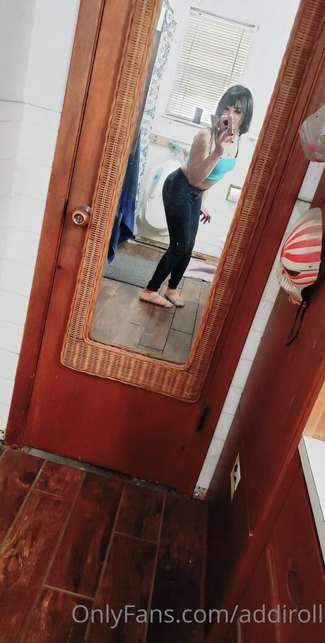 addiroll beautiful pornstar img