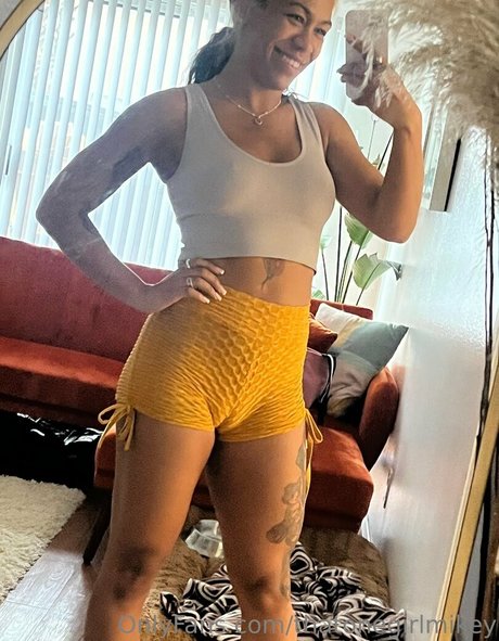 thatonegirlmikey nice actress img